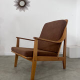 Ancien fauteuil scandinave design années 60 en hêtre massif vintage