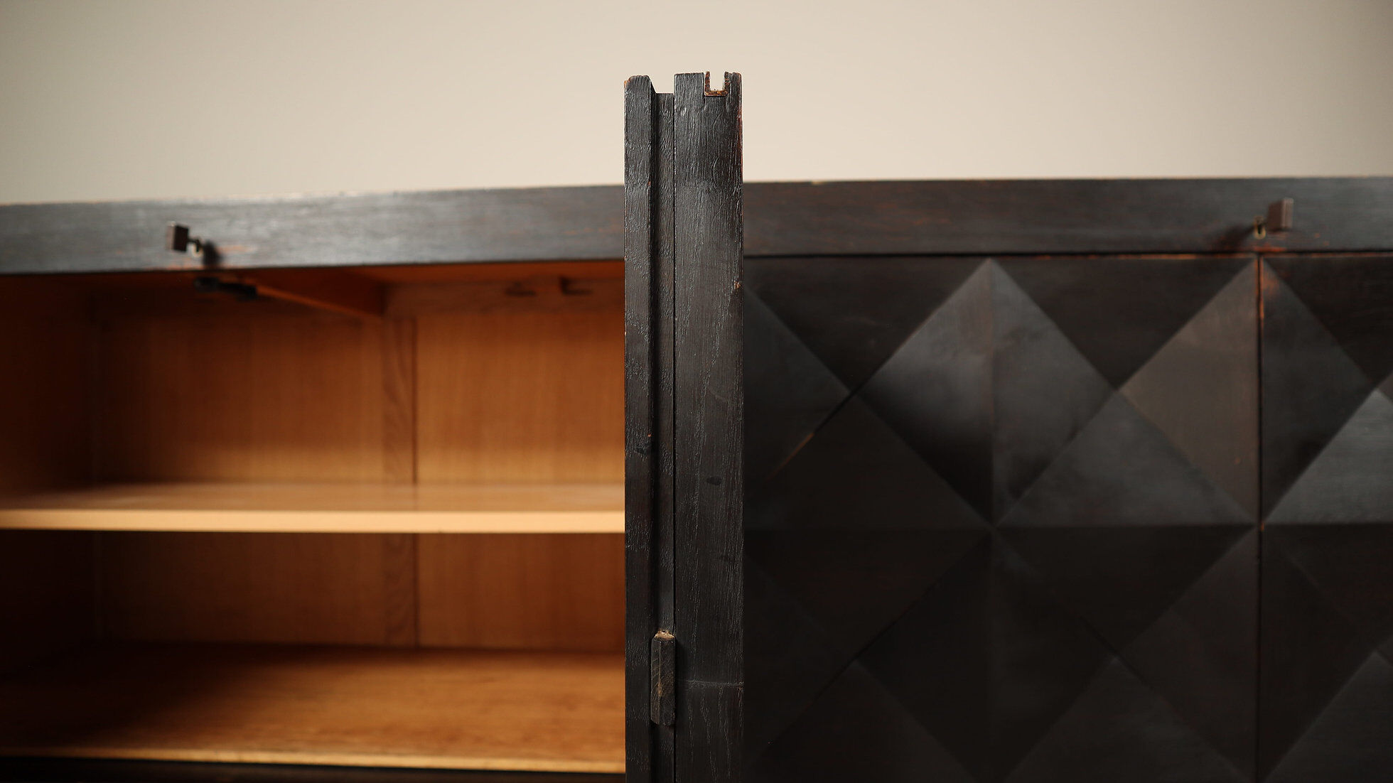 Jean Batenburg for MI brutalist sideboard in ebonized oak, Belgium, 1960s