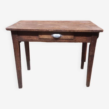 Petite table rustique bureau enfant en bois chêne ancienne avec tiroir et poignée coquille