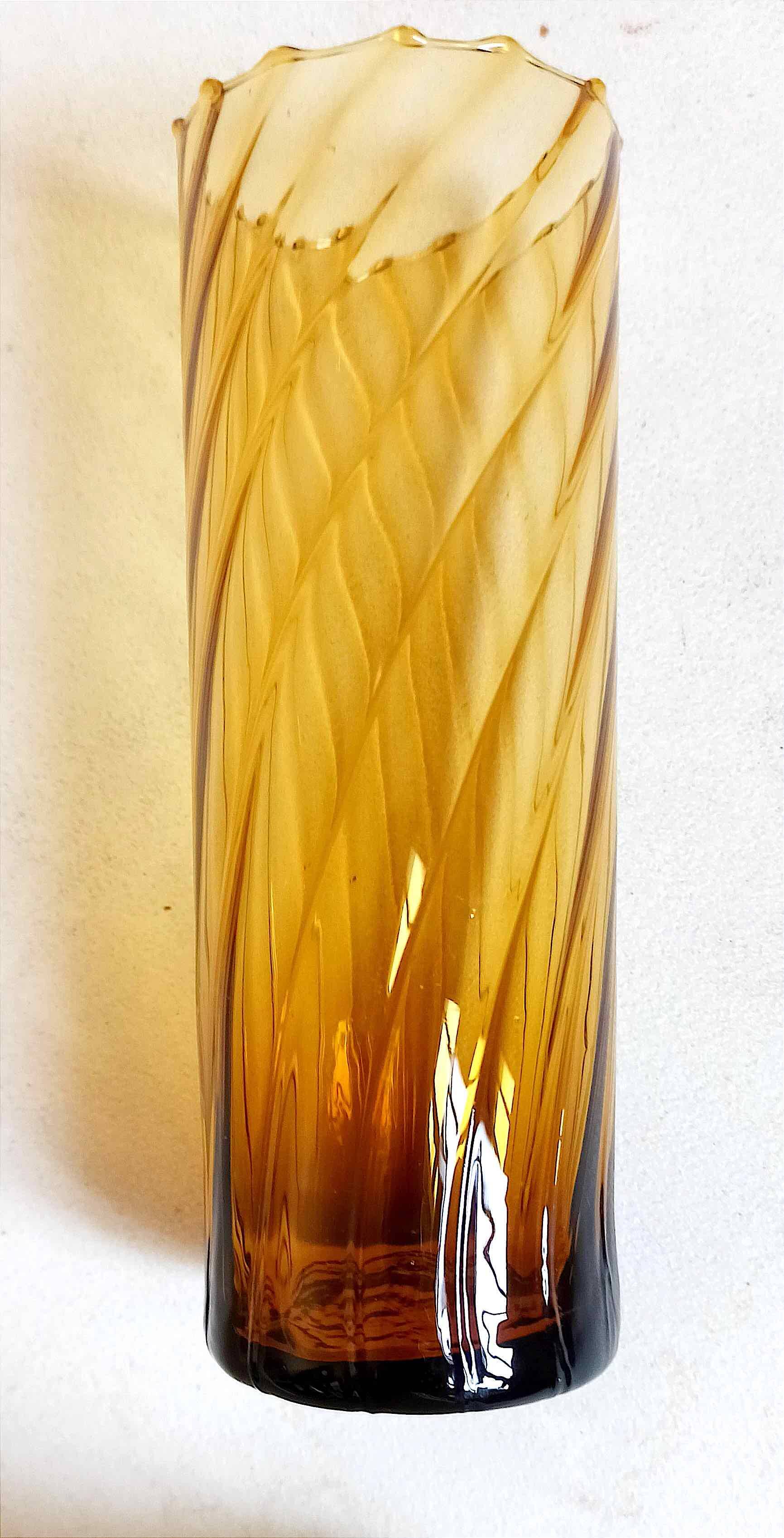 Set of 6 vintage amber glasses Height 17 cm