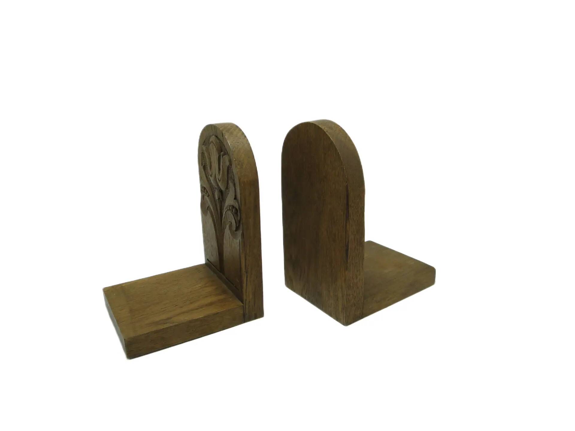 Pair of bookends, Art Nouveau, walnut, Austria, early 20th century