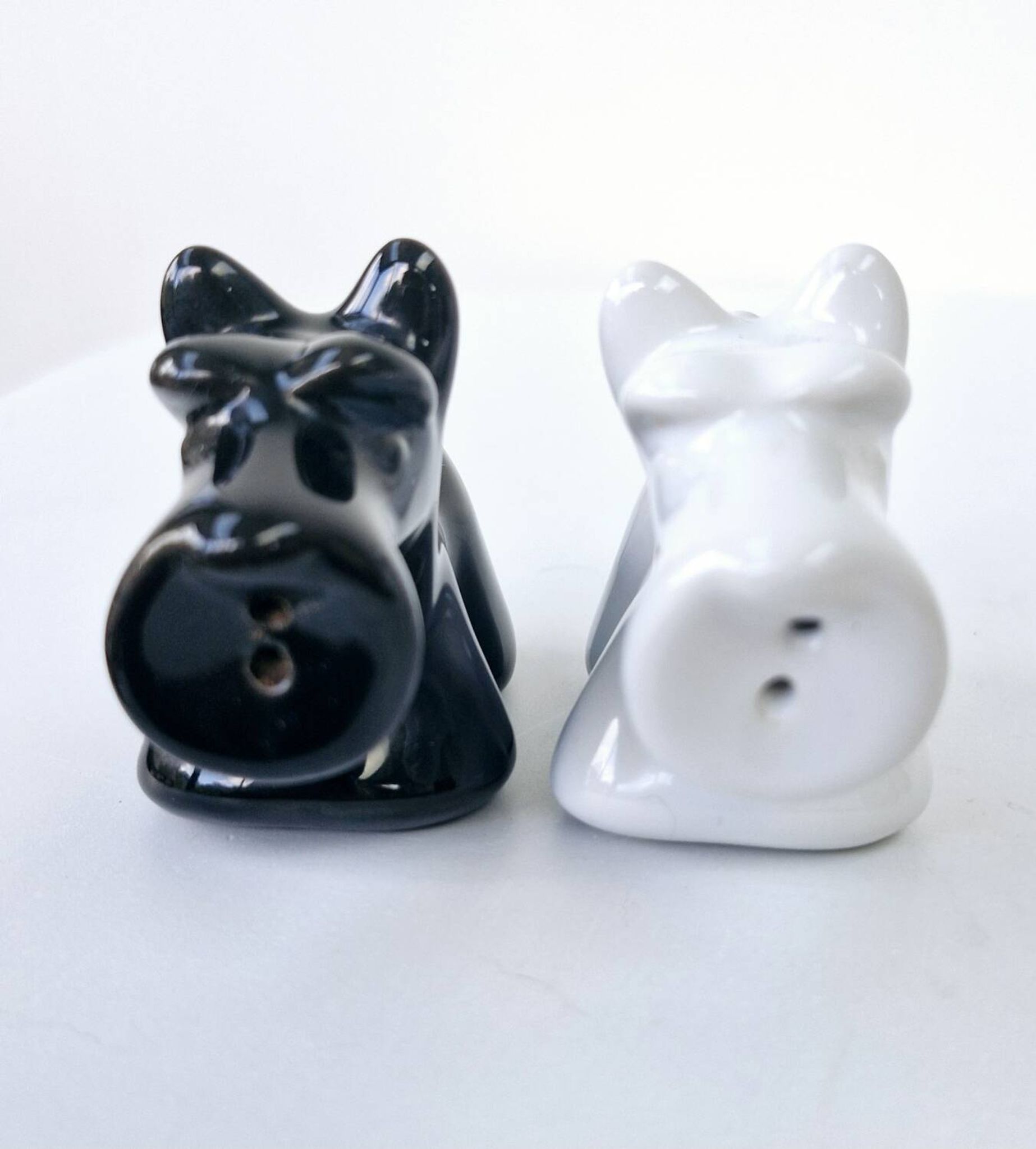 Black And White Scottish Terrier Dog Ceramic Salt And Pepper Shakers