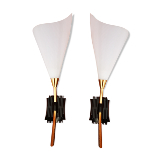 Pair of vintage 50s brass and fluted plexiglass sconces
