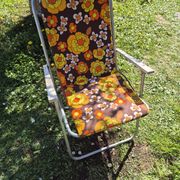 Vintage folding camping chair in canvas with brown and yellow flower print 70s