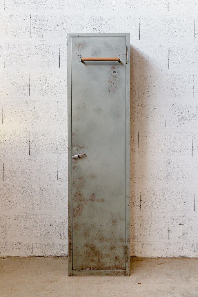 Metal industrial cloakroom