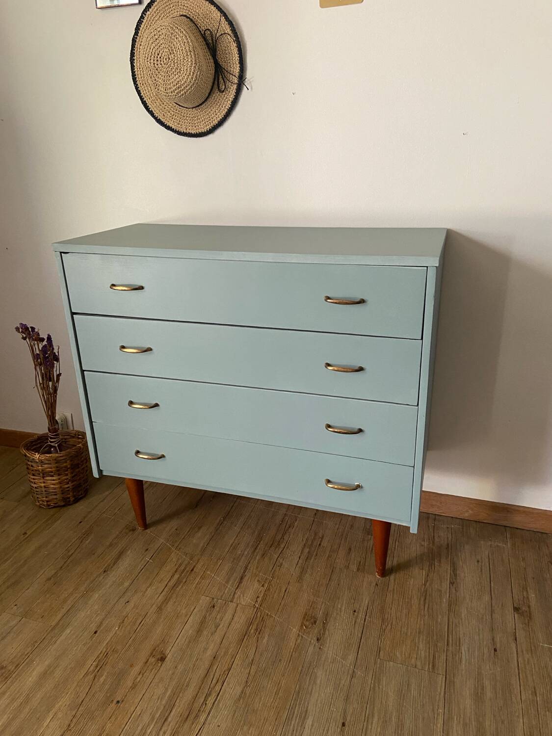 Commode vintage