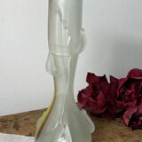 Vase in opaque glass paste
