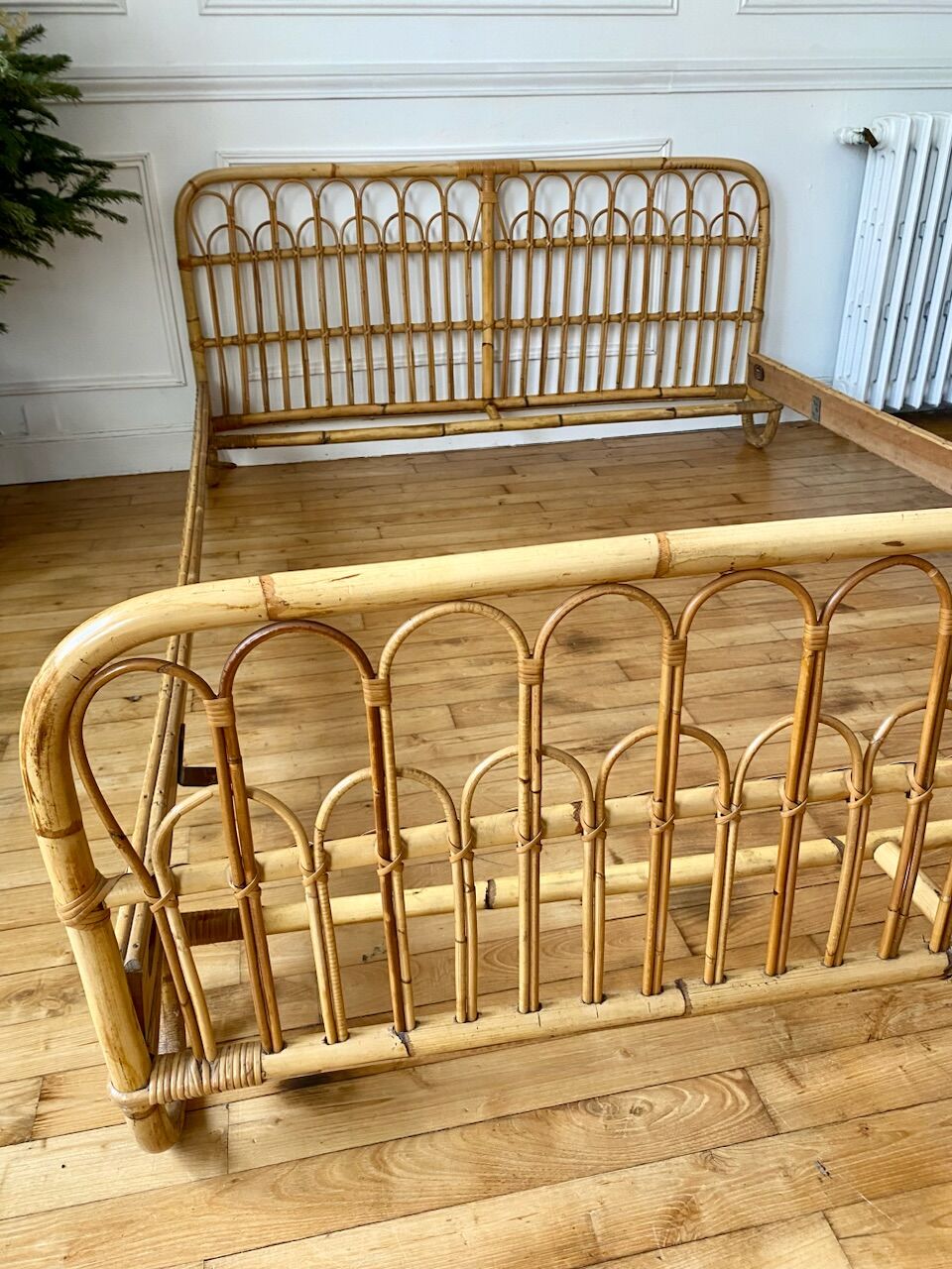 Vintage rattan bed two people