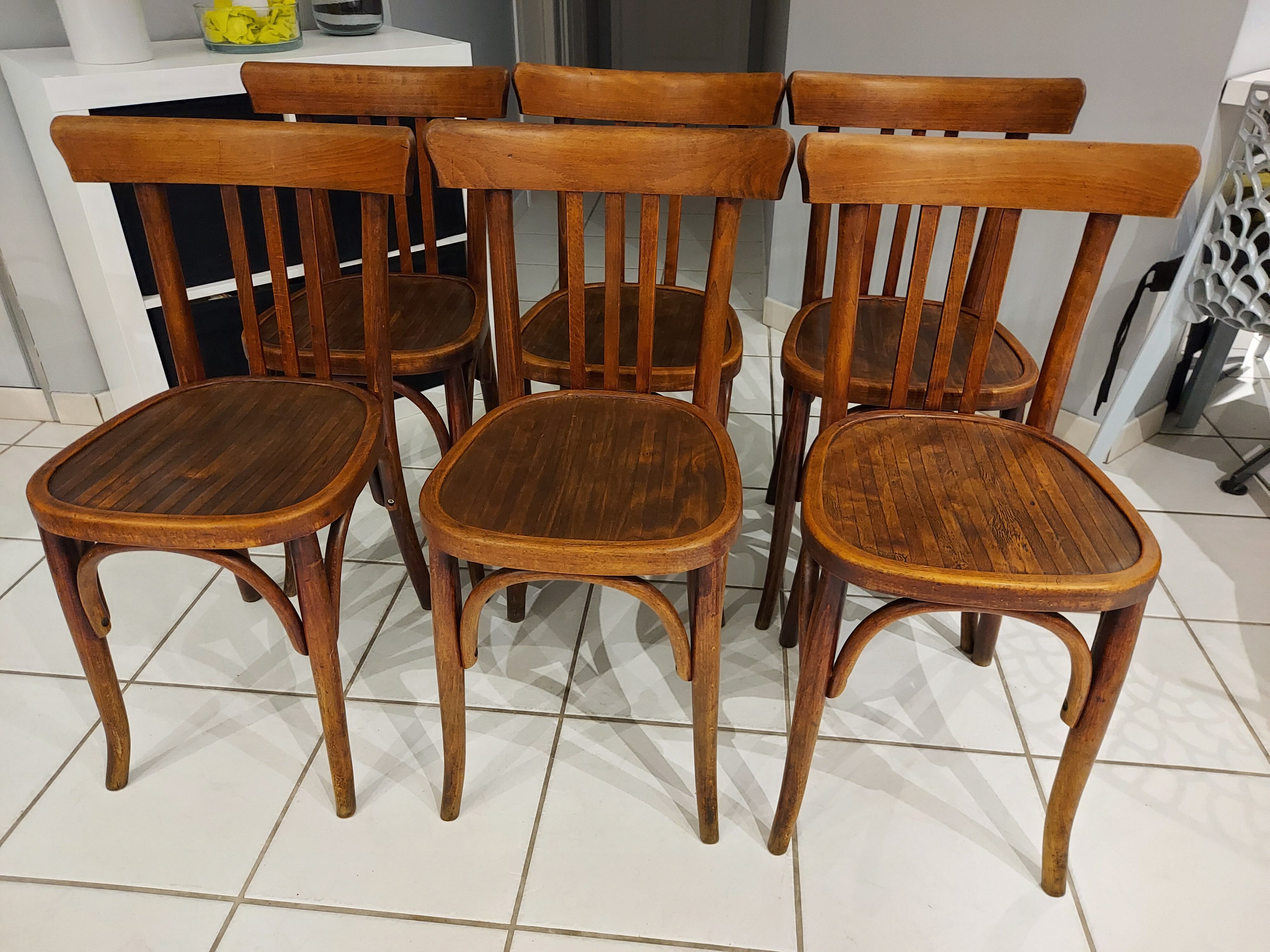 Suite of 6 chairs by Bistrot Baumann in 1940