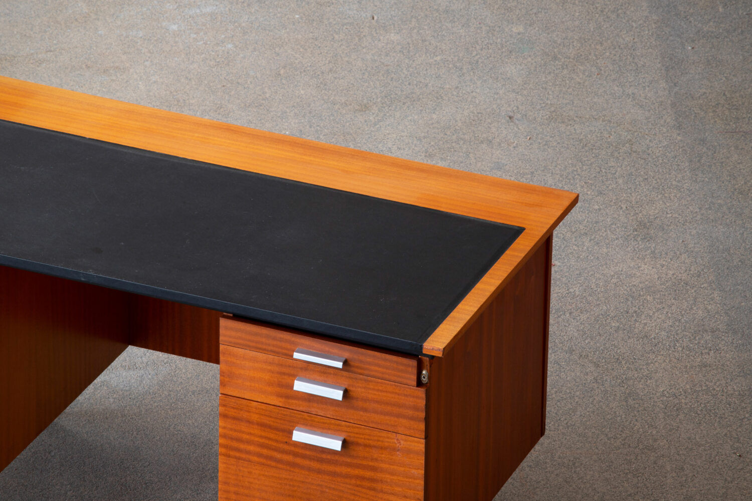 Vintage 70s desk
