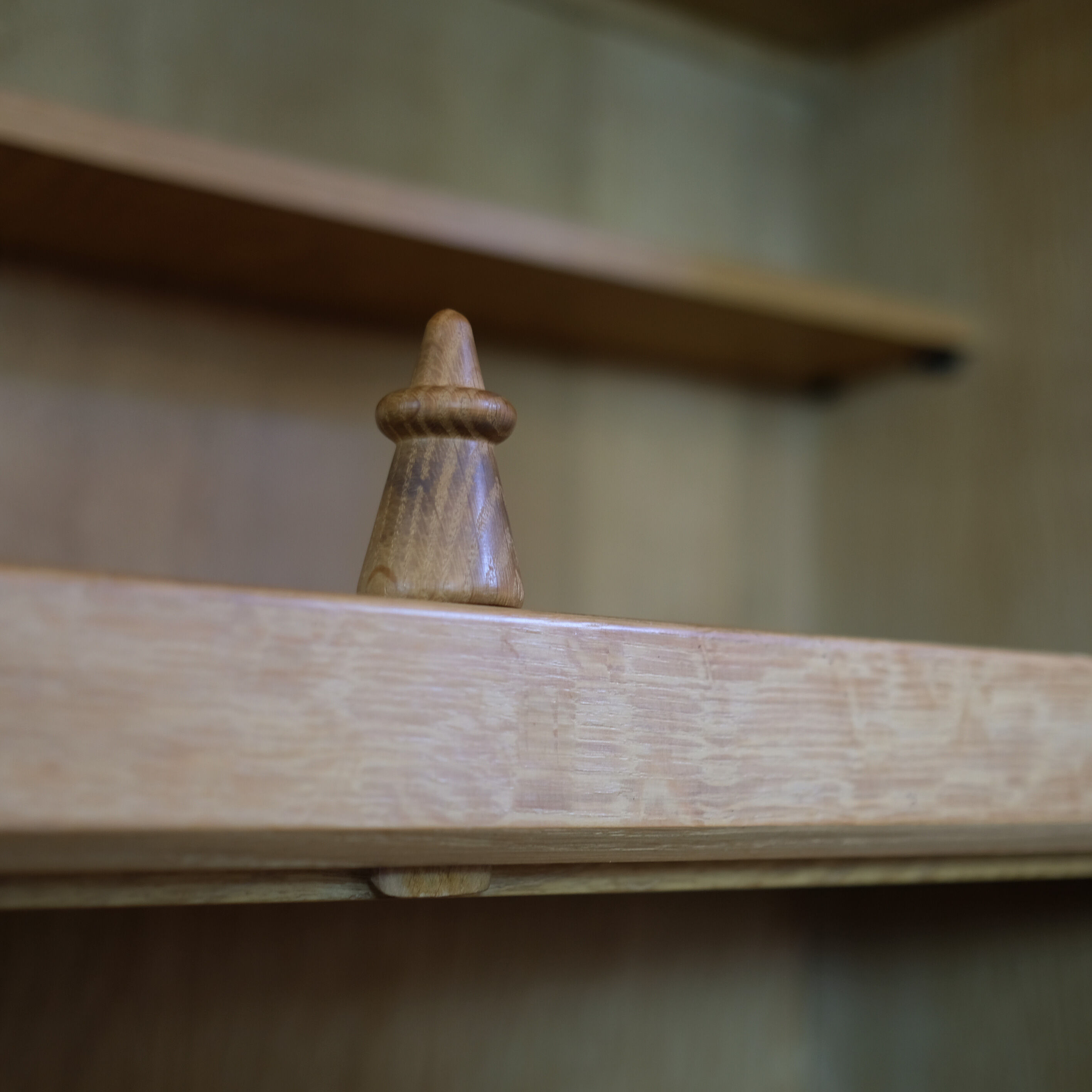 Guillerme and Chambron for your House, bahut Gemini forming secretary