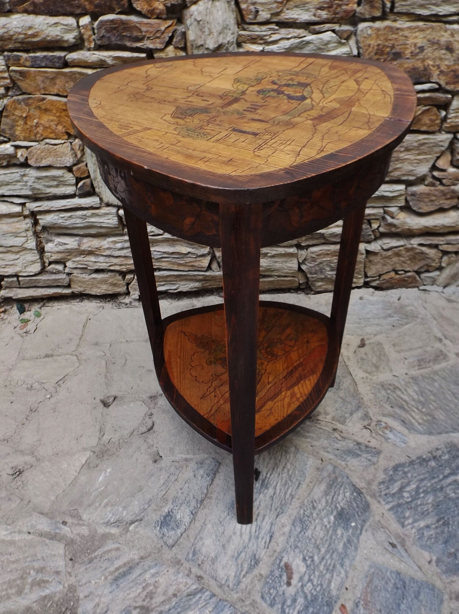 Table tripod art nouveau double trap