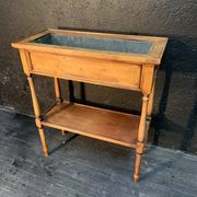 Meuble jardinière en bois de style Louis XVI