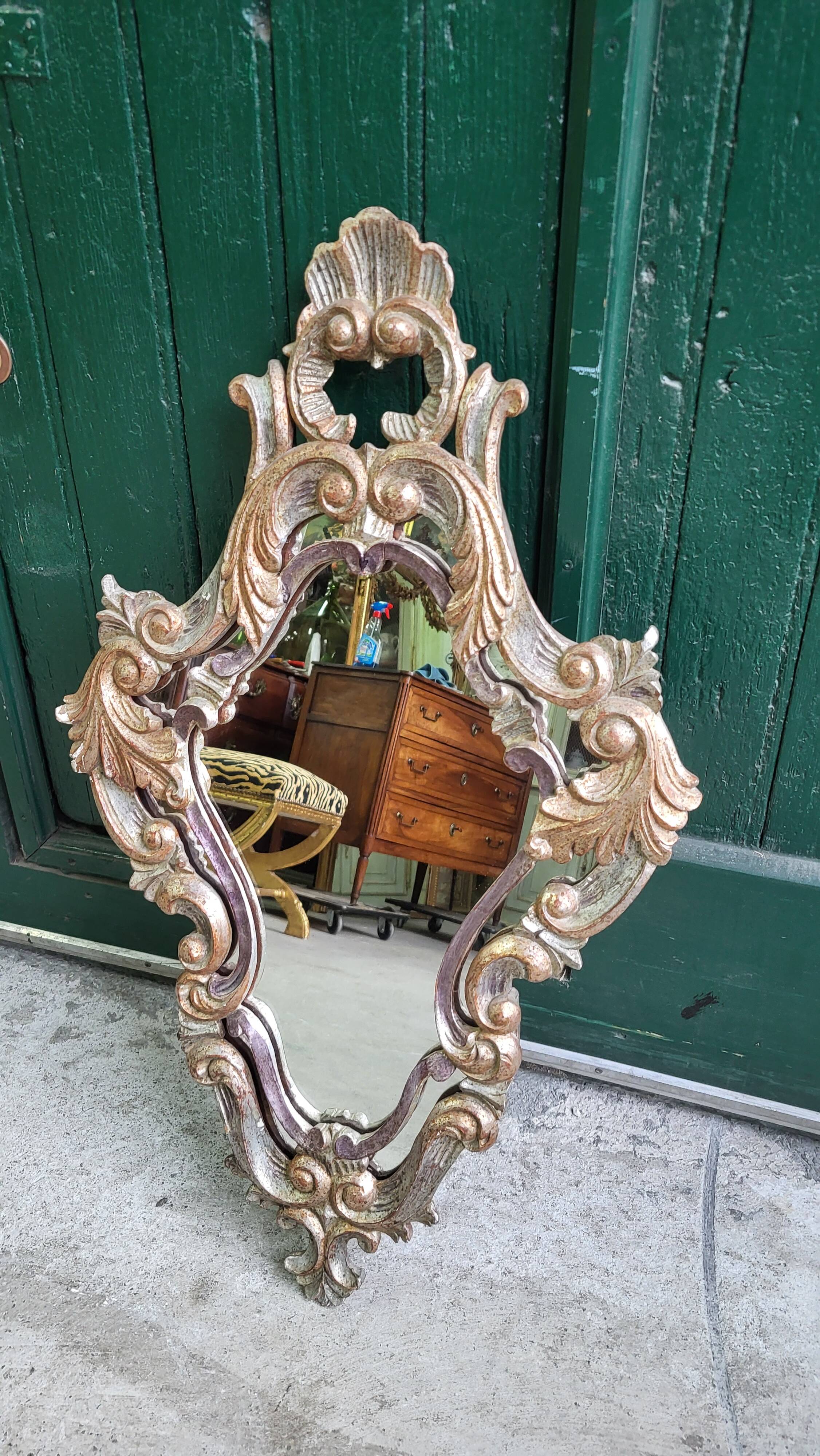 MIRROR IN LOUIS XV STYLE WITH GILDING AND SILVERING