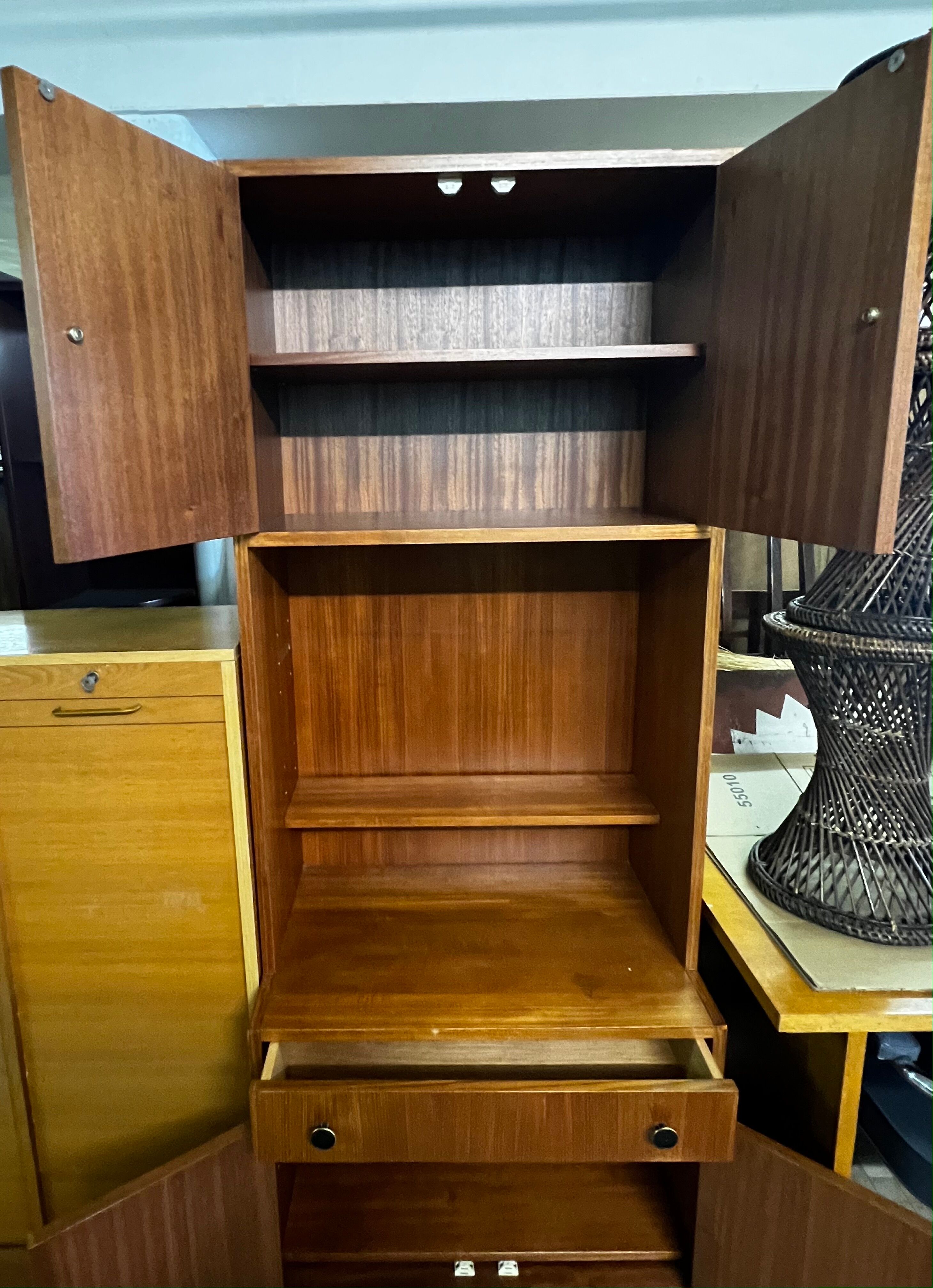 Vintage storage unit