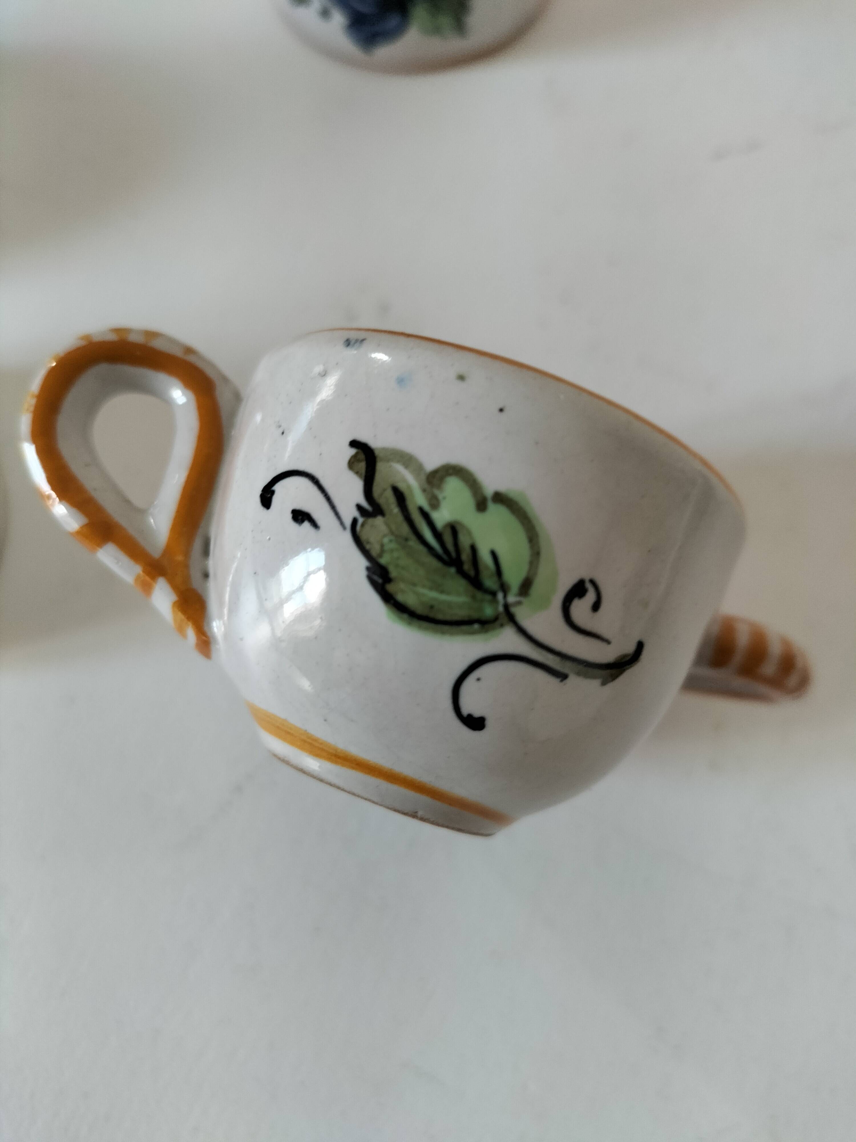 Ensemble 5 mini tasses italiennes en faïence peinte – années 60/70