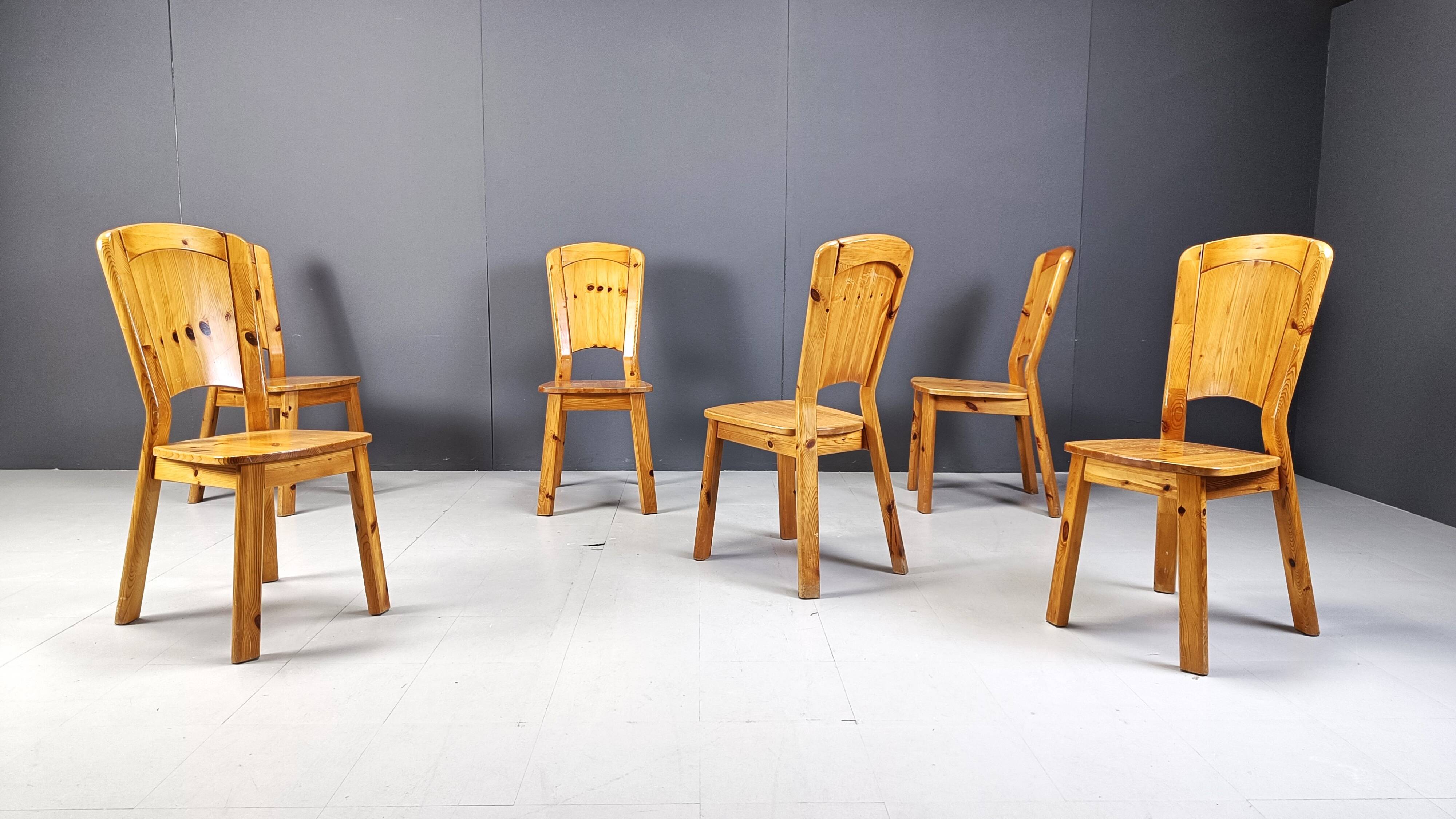 Vintage pine wood dining chairs - 1970s