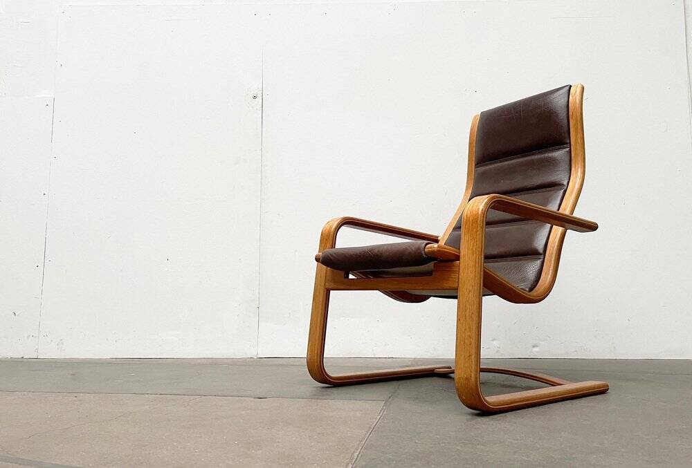 Vintage Swedish armchair model Lamello in beech by Yngve Ekström for Swedese, 1970s.