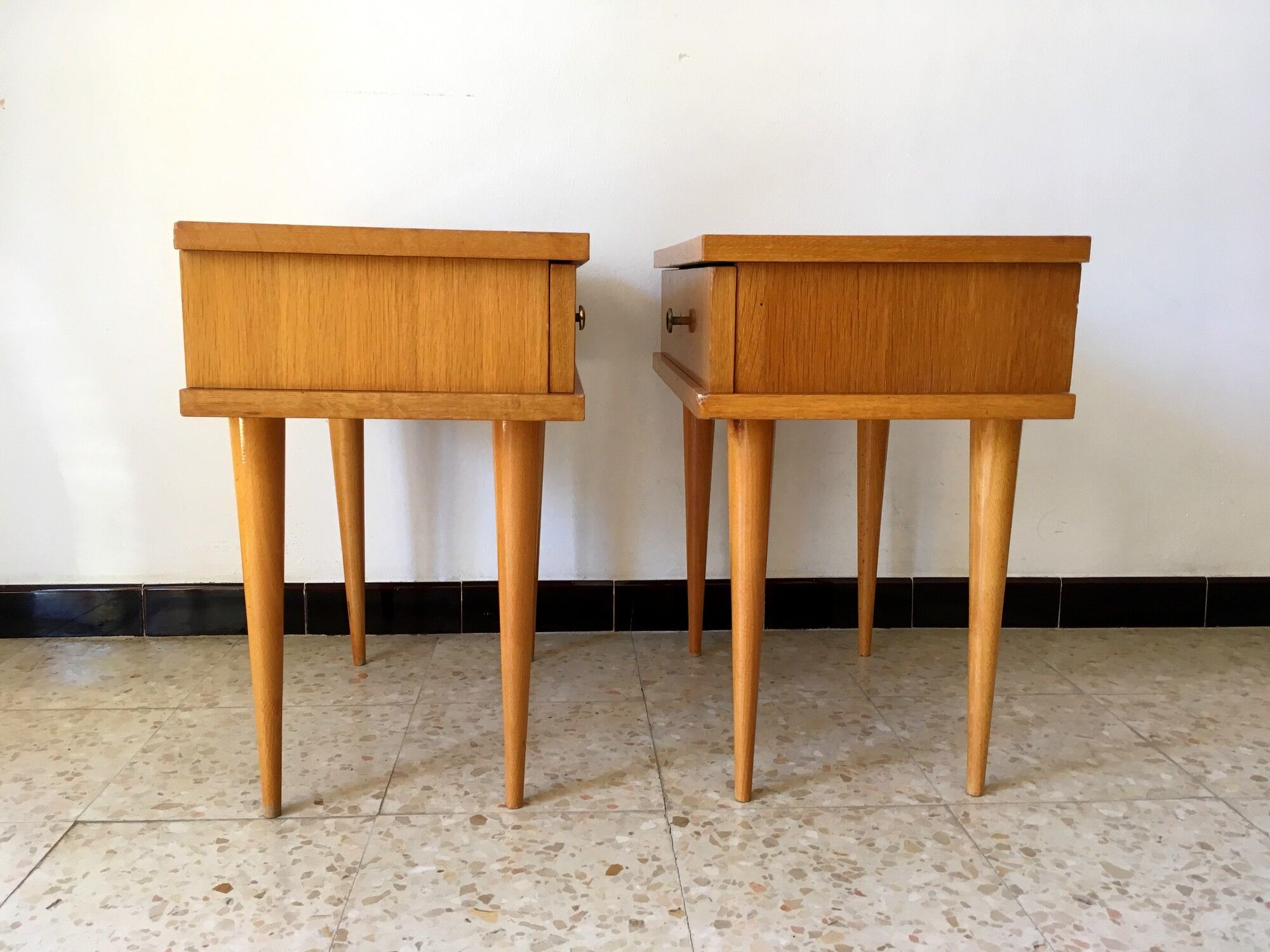 Paire de chevets vintage années 60