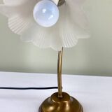 Brass tulip lamp