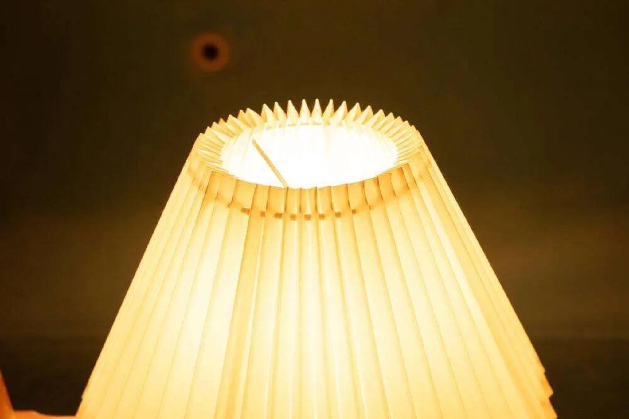 Minimalist Scandinavian floor lamp Carl Malmsten in pine, Sweden