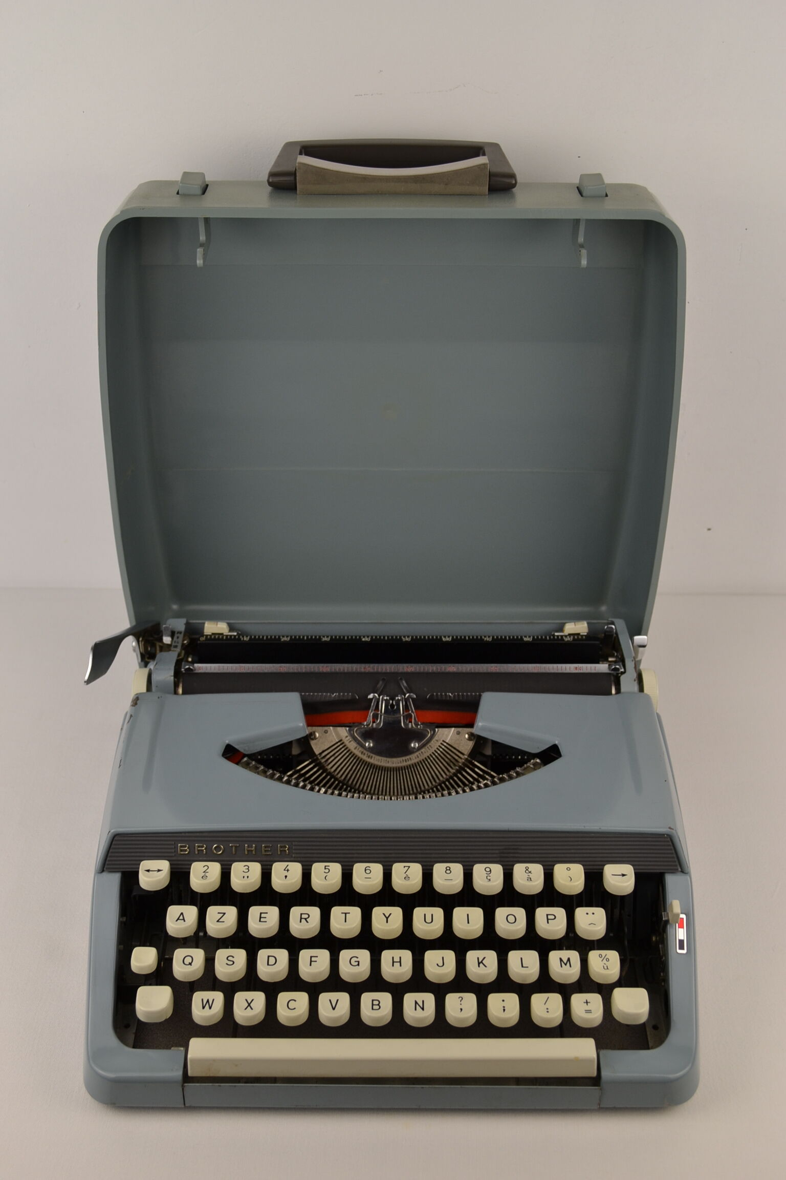 Typewriter brother 1960