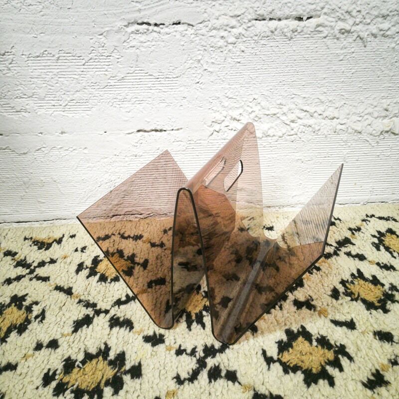 Plexiglas design magazine holder