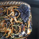 Gien pot mask Renaissance decorations