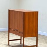 Sideboard Or Drink Cabinet (McIntosh)