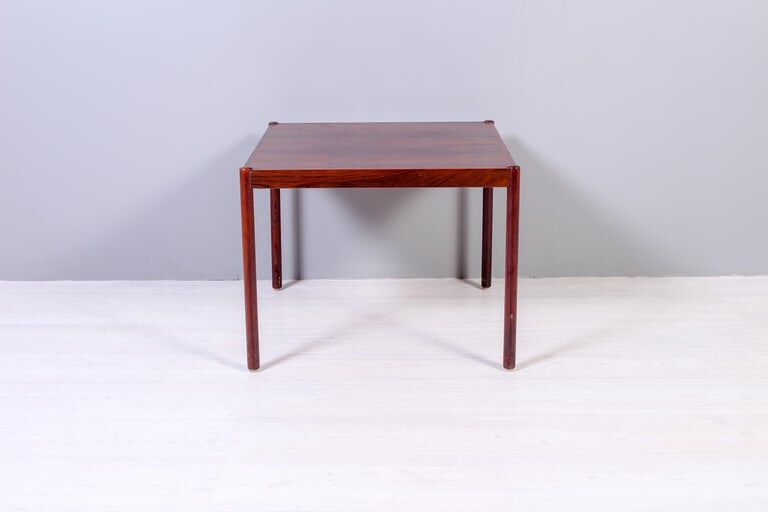 Rectangular Scandinavian coffee table in 1950s rosewood