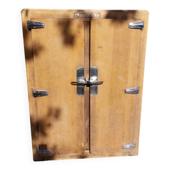 Meuble en bois, ancien frigo bonnet