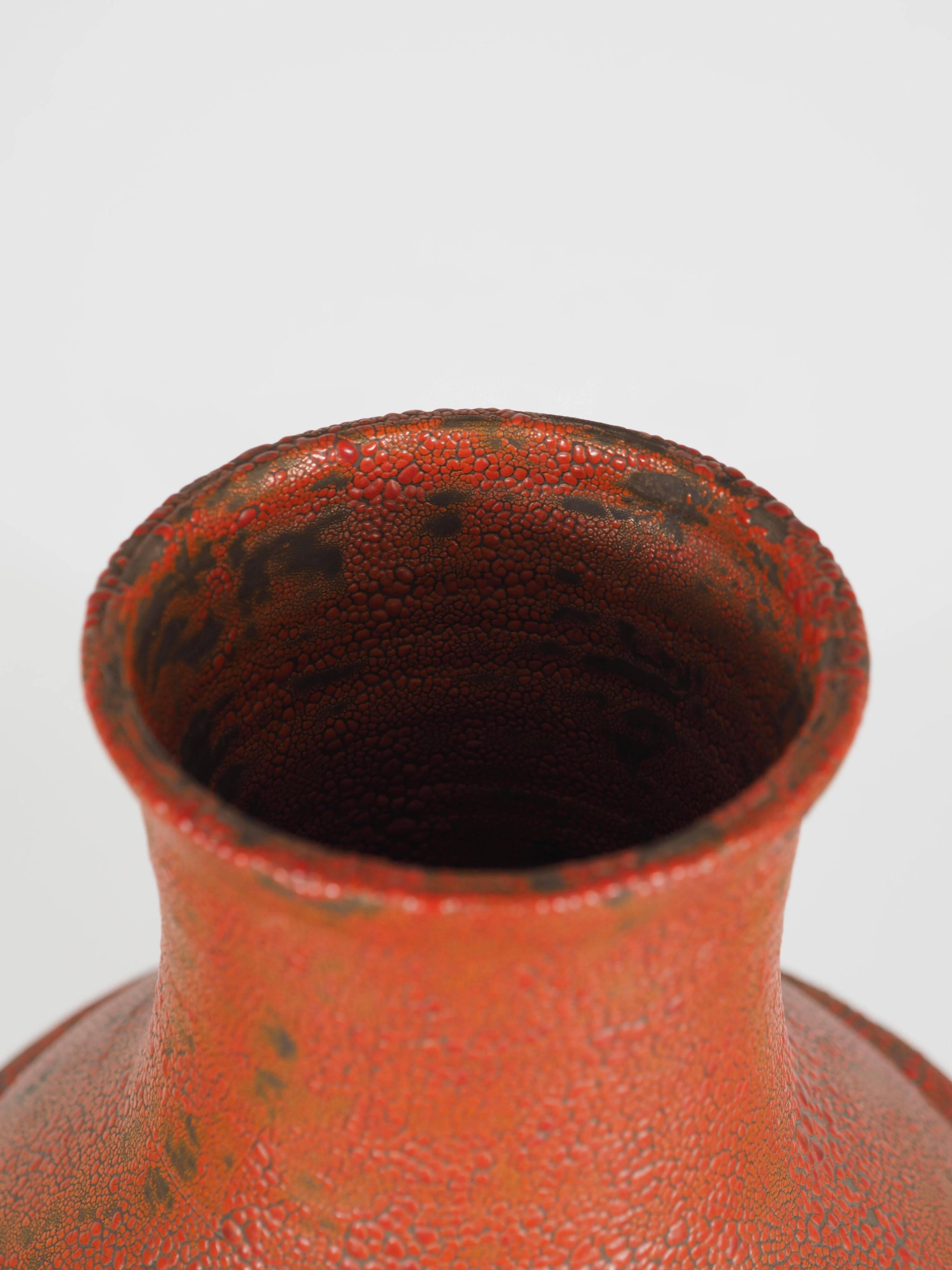 Monumental sun vase "Fat Lava" from the mid-century, with a rare movable ceramic handle handmade.