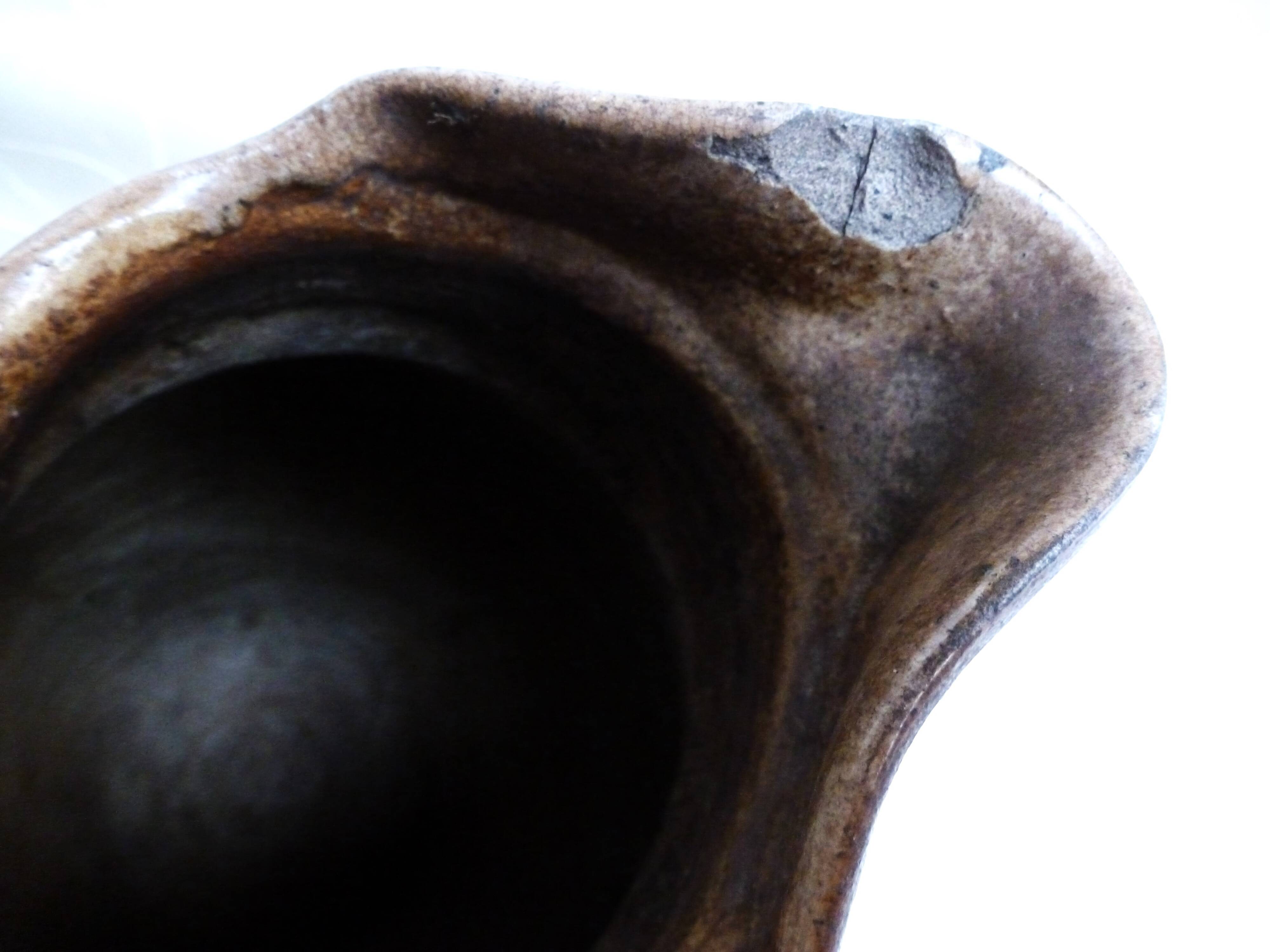 Ancienne cruche de ferme en grès; pichet à eau, vins, cidre... en grès.