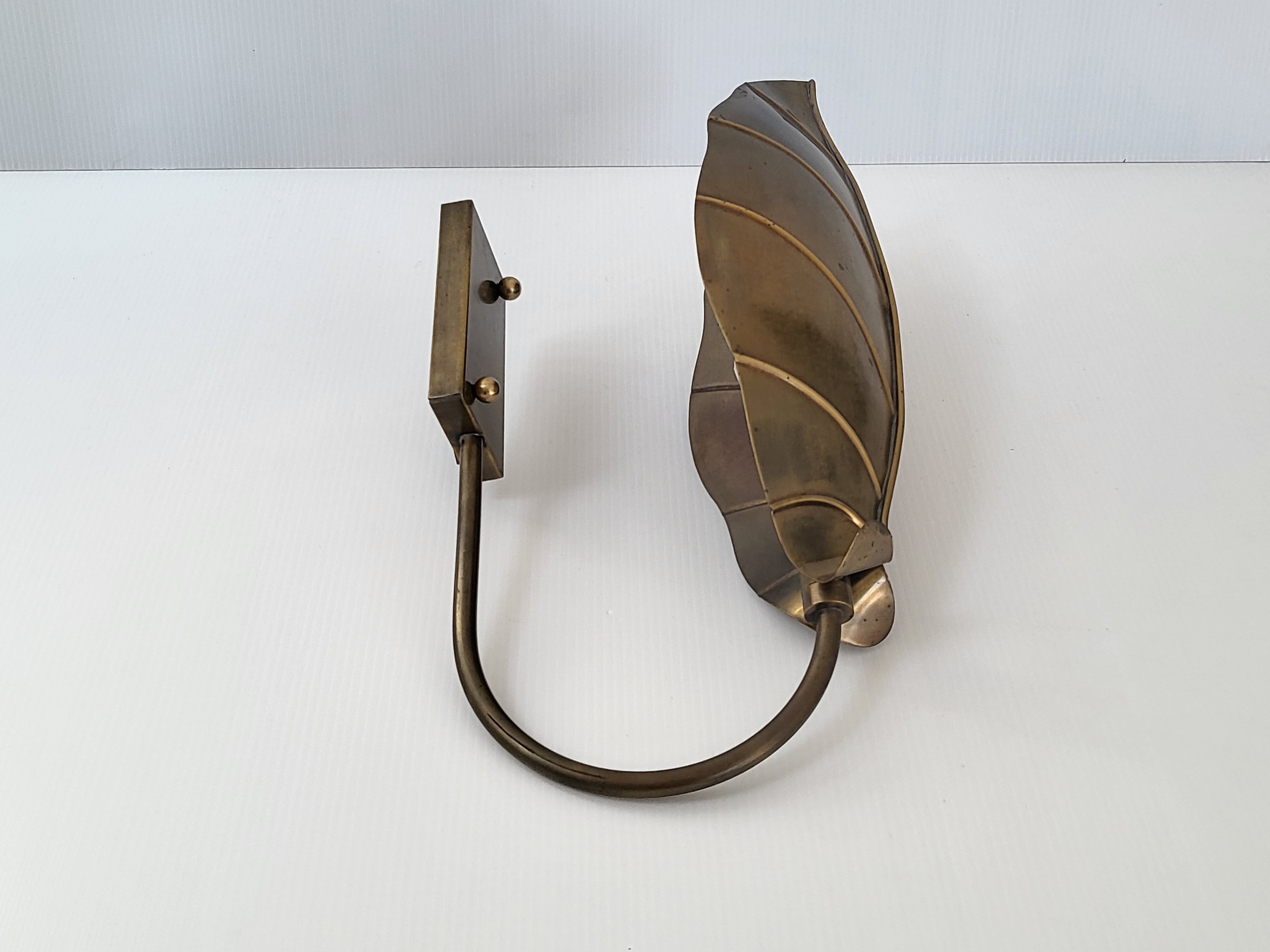 Vintage leaf wall lamp 1970