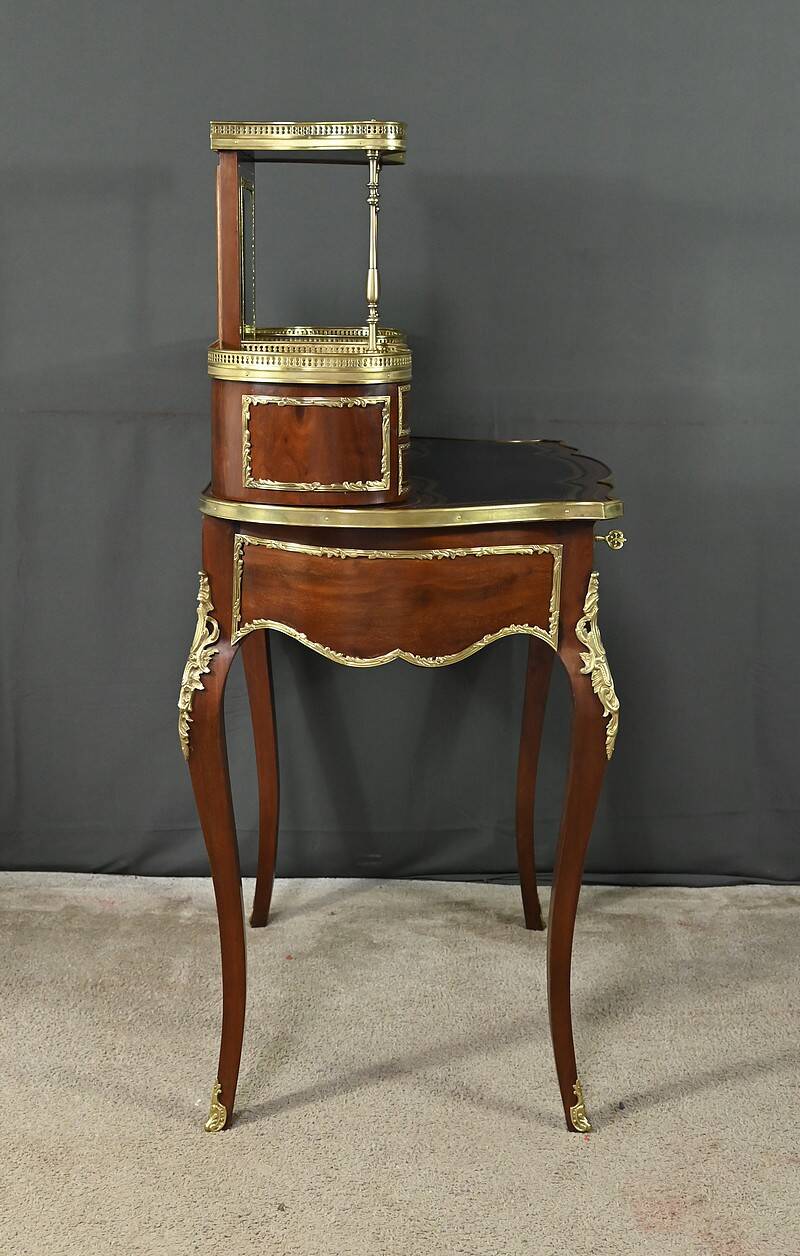 Small mahogany lady's writing desk, Napoleon III period – second half of the 19th century