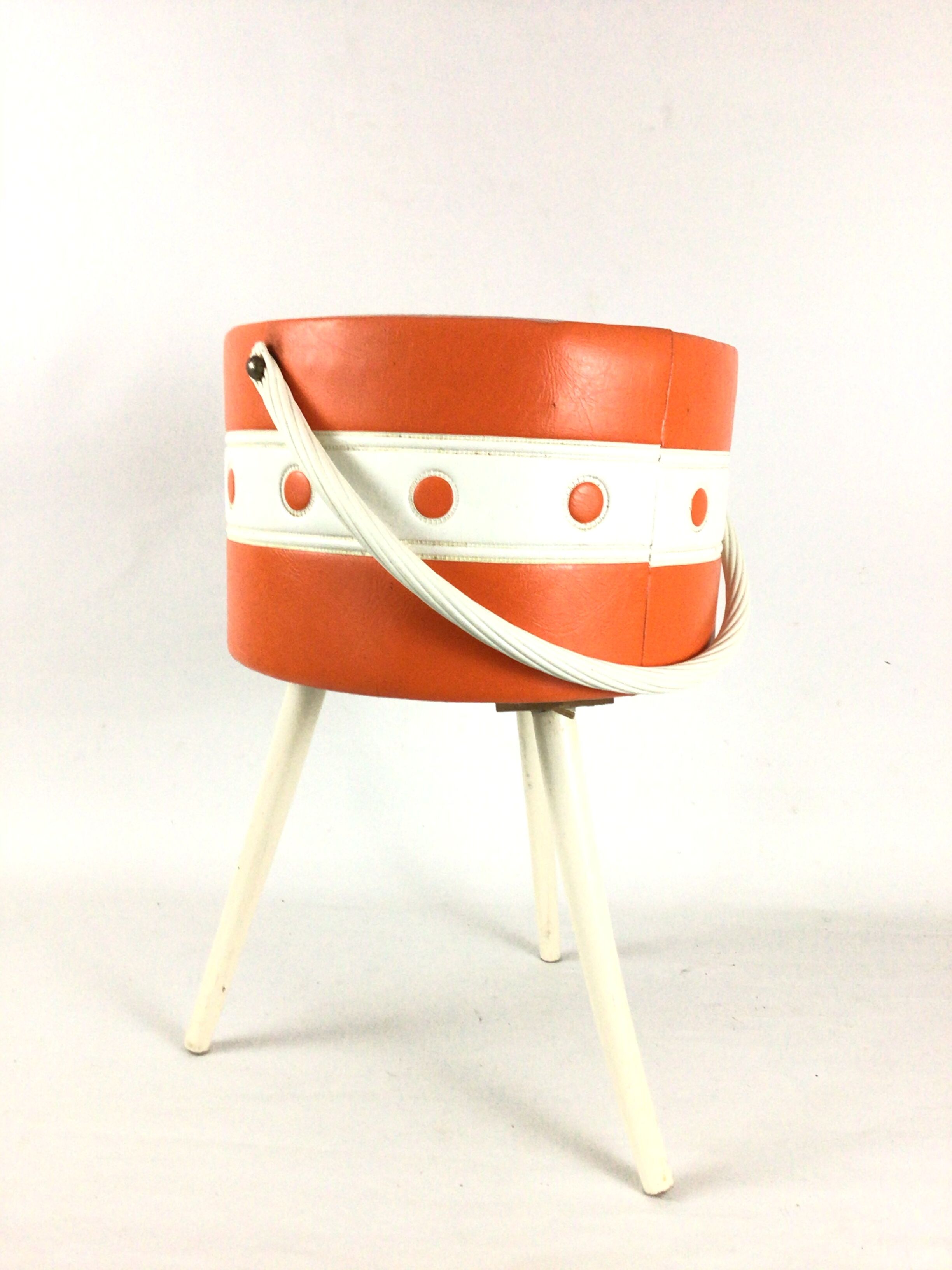 Vintage 70s sewing box