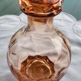 Carafe en verre rosée