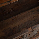Gothic oak chest with carved façade - high period