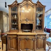 Buffet Noyer de style Louis XV