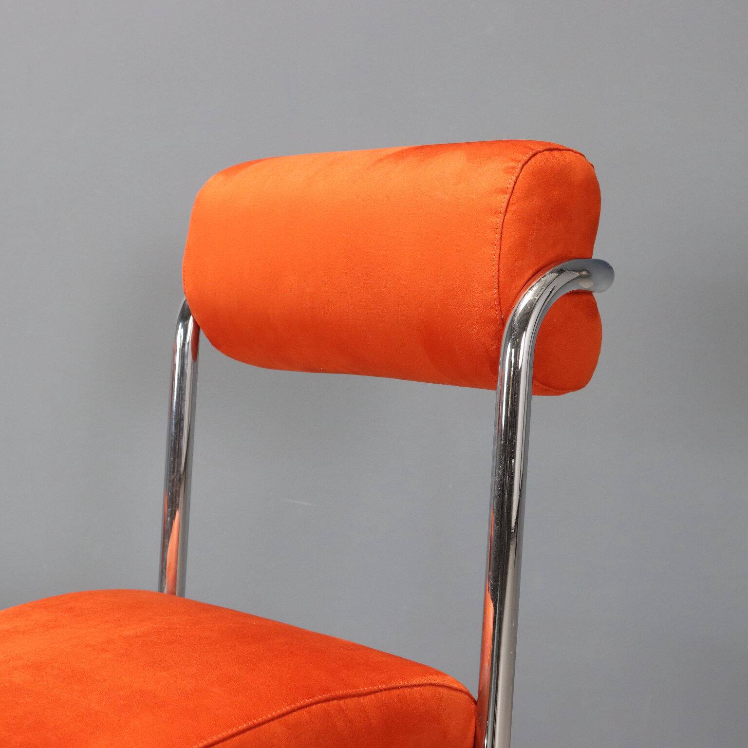 Cantilever chairs 1970s