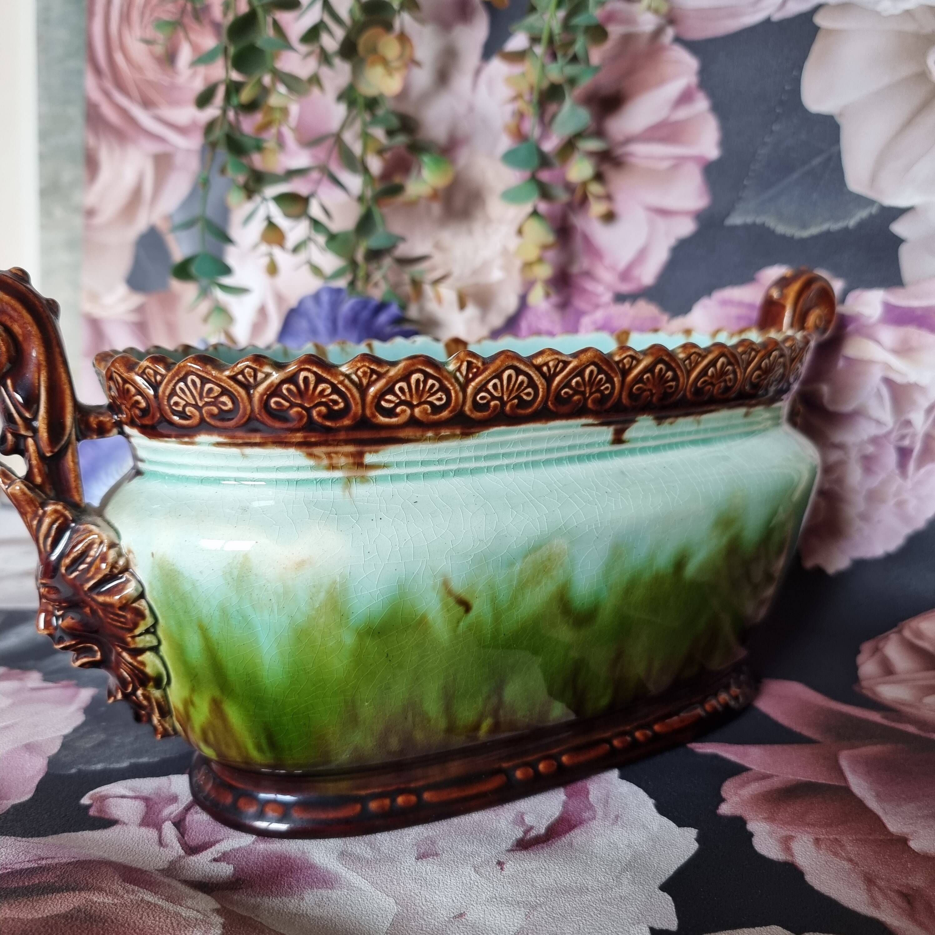 19th century French Art Nouveau planter in barbonite ceramic and m