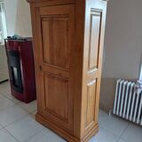 Solid oak bonnet maker