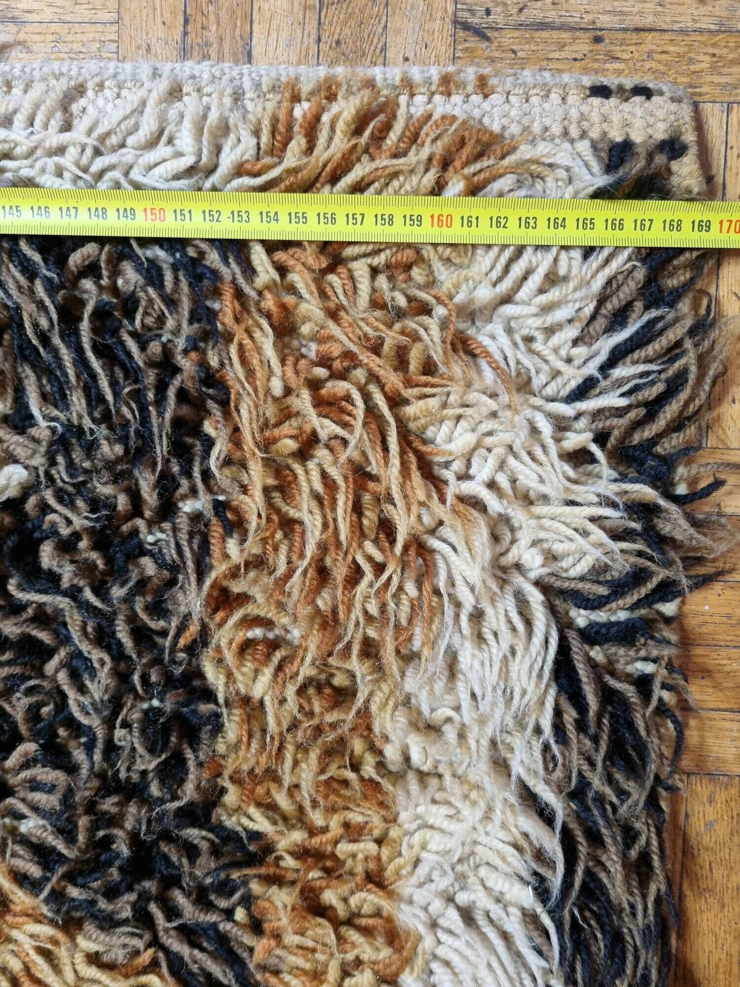 Vintage carpet with abstract patterns 219 cm x 169 cm