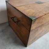 Ancien coffre malle ou boite de rangement du xix ème siecle