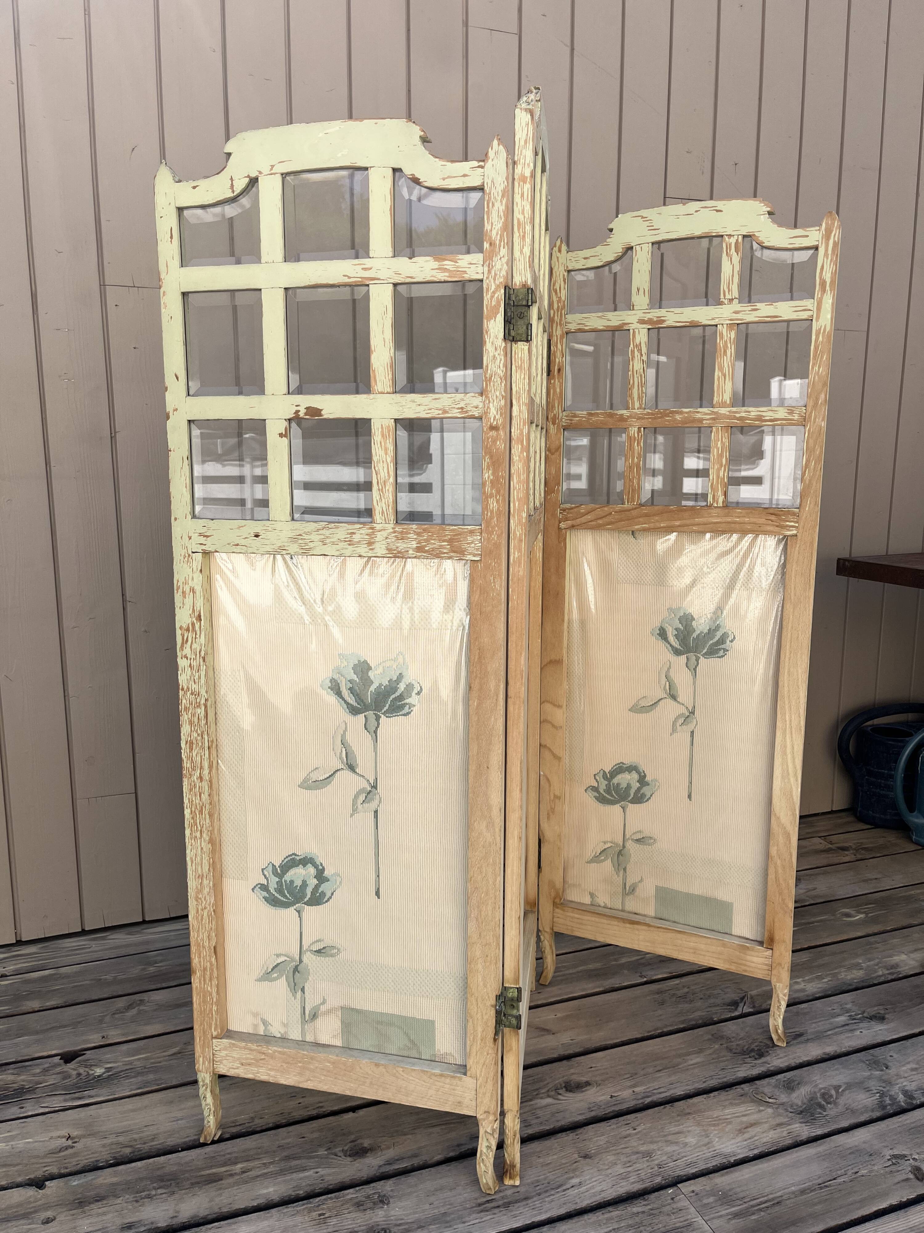 Paravent en verre et tissu