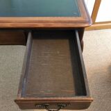 Bureau sous main en cuir ancien