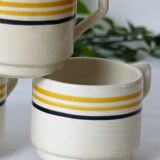 Set of 3 cups made of earthenware