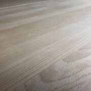 Oval extendable dining table in beech with Danish design.