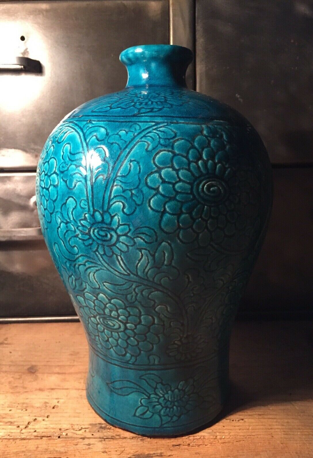 Vase enamelled turquoise blue floral decoration