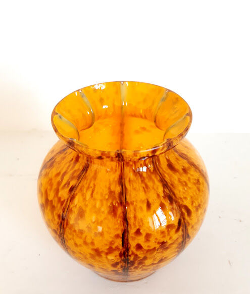 Murano style yellow blown glass vase